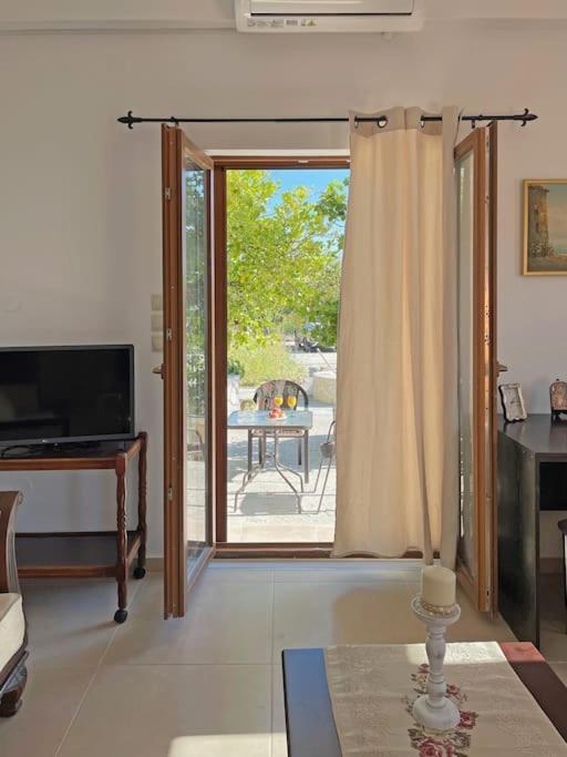 Appartement New Close To Medical Center With Garden Héraklion